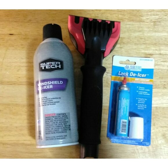 WINDOW/LOCK DE-ICER & SCRAPER LOT OF 3-NEW - Picture 2 of 4